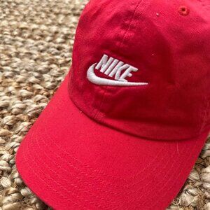 Red Nike Baseball Hat Men’s One Size Adjustable